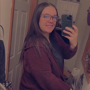 Meet your Posher, Sierra